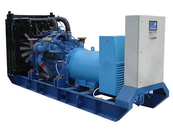 Дизельный генератор ADM-640 (640 кВт)